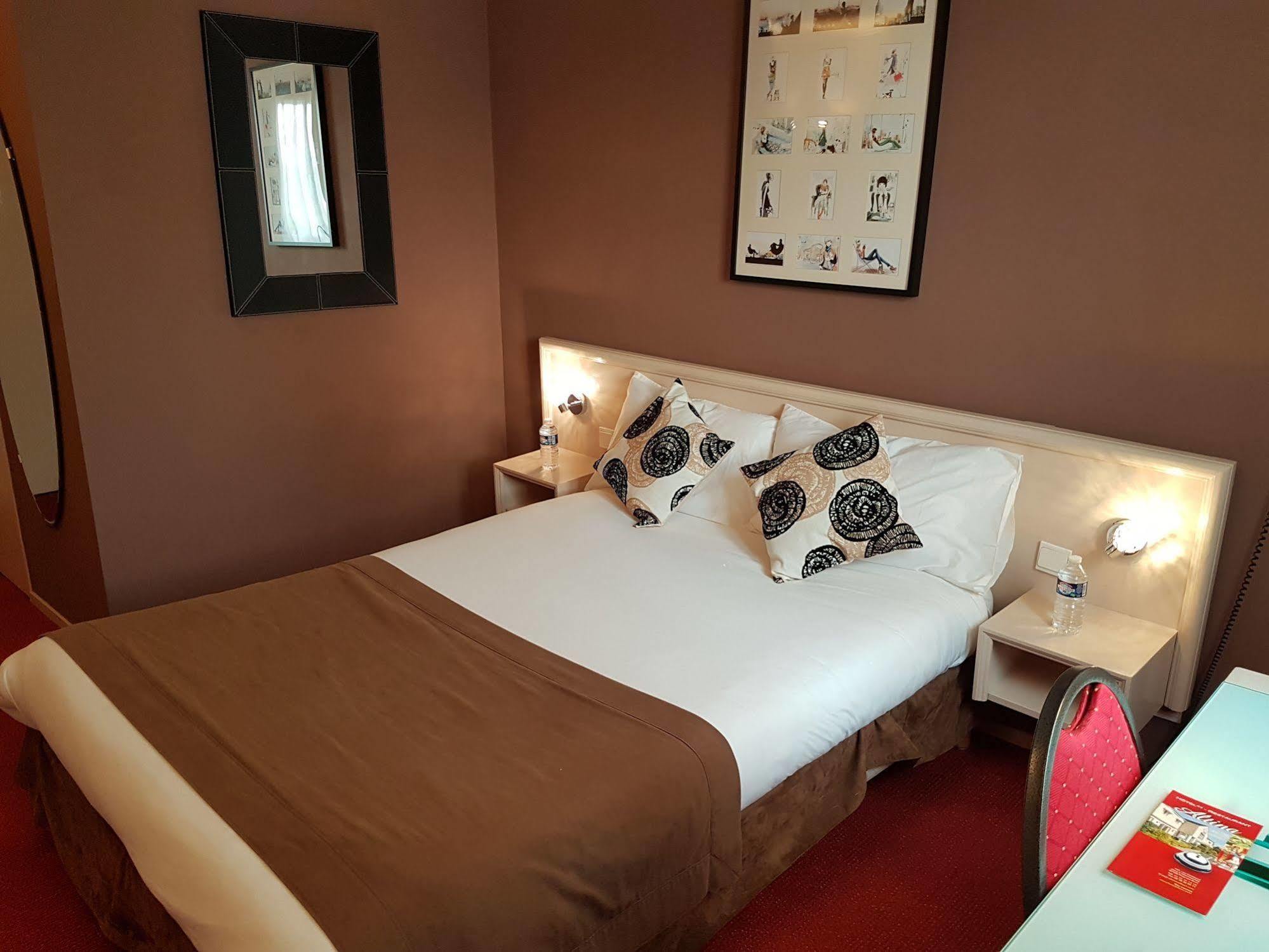 Hotel Altina Pacy-sur-Eure Eksteriør bilde