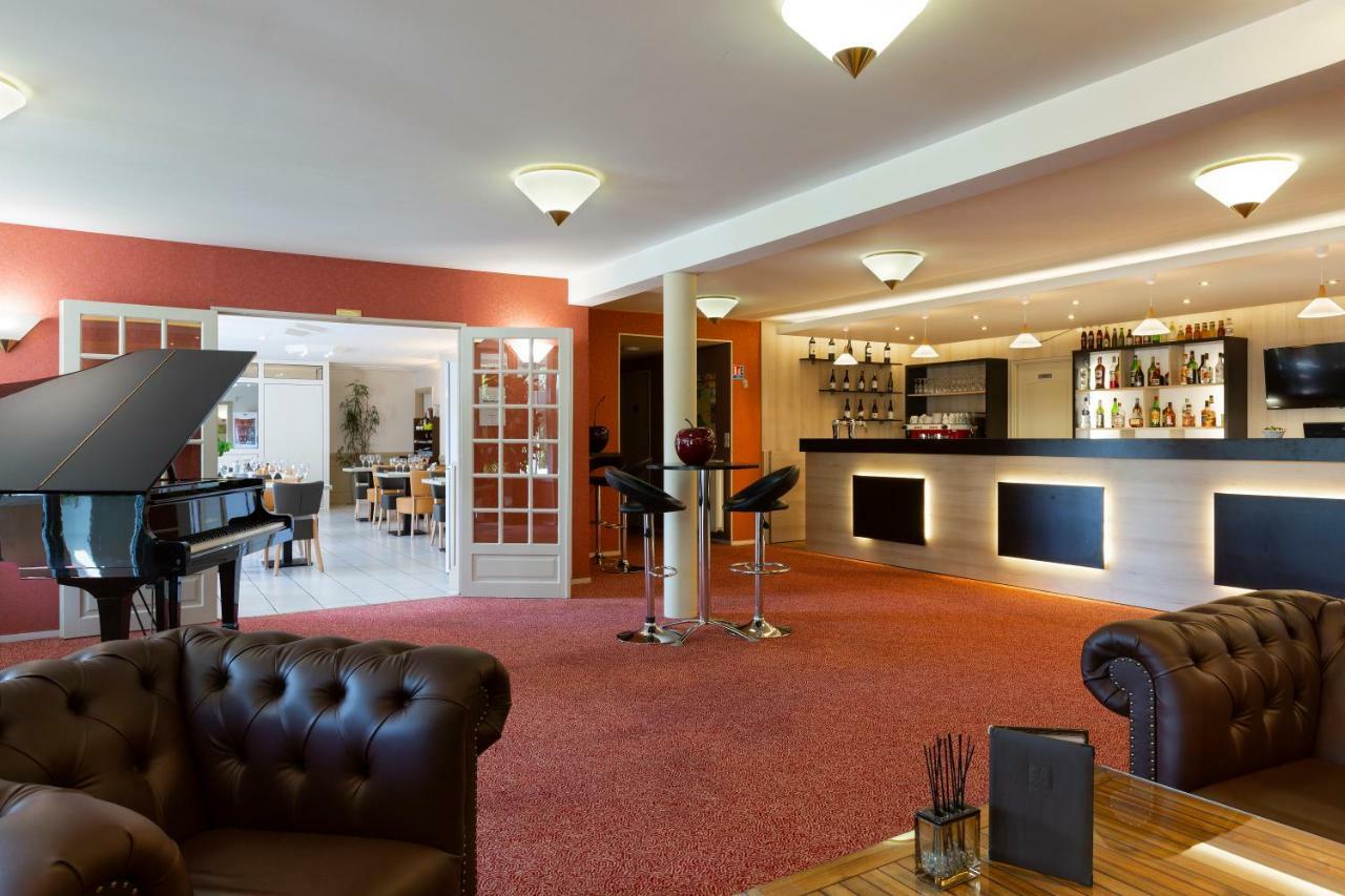 Hotel Altina Pacy-sur-Eure Eksteriør bilde